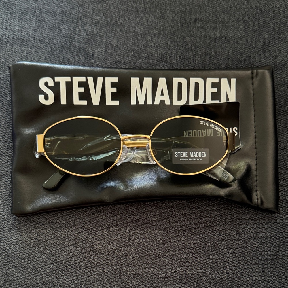 Steve Madden Gold Frame Sunglasses